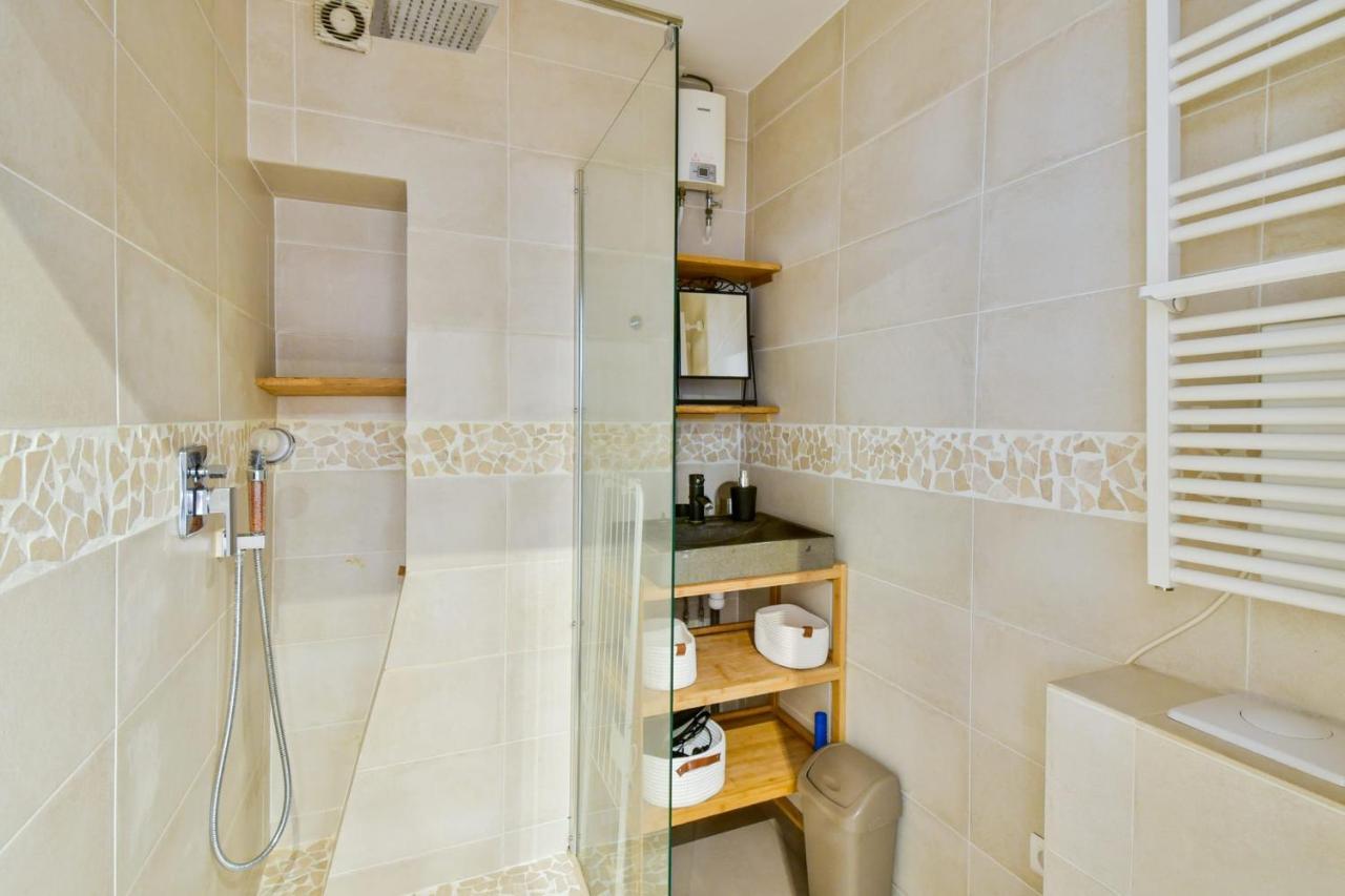 Studio Rostene - Welkeys Paris Bagian luar foto